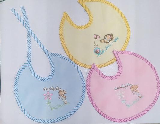 DO 02 : Pack Of 3 Baby Bibs