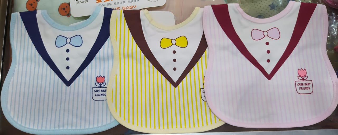 DO 01 : Pack Of 3 Baby Bibs